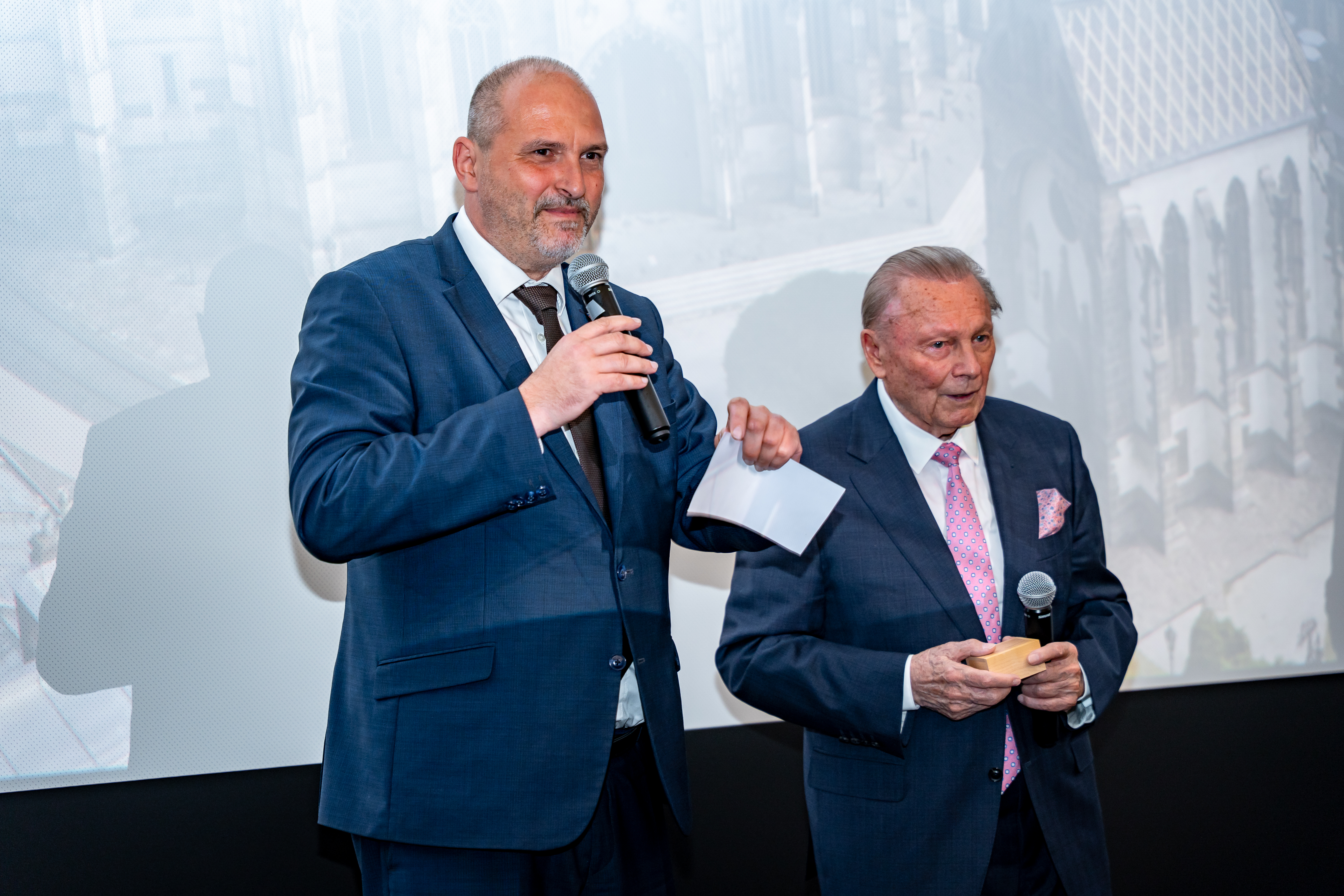 Premiera filmu prezidenta Rudolfa Schustera-28